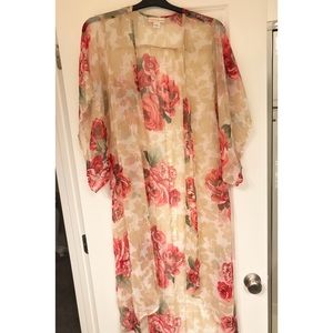 Floral/rose kimono